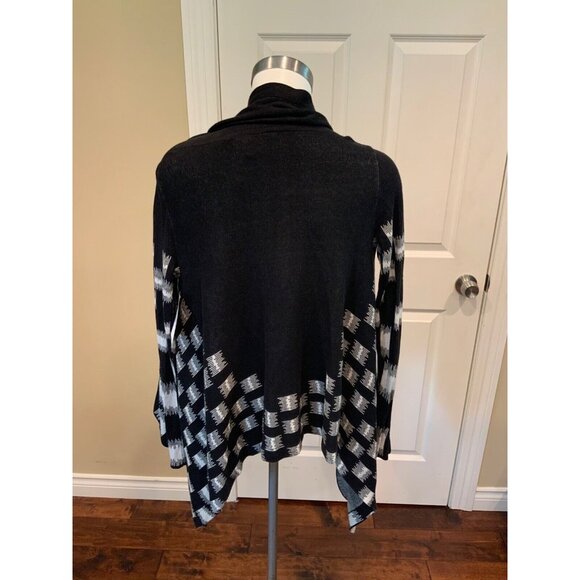 BCBG Max Azria Black & White Plaid "Camia" Cardigan, Size XS/S - Picture 6 of 7
